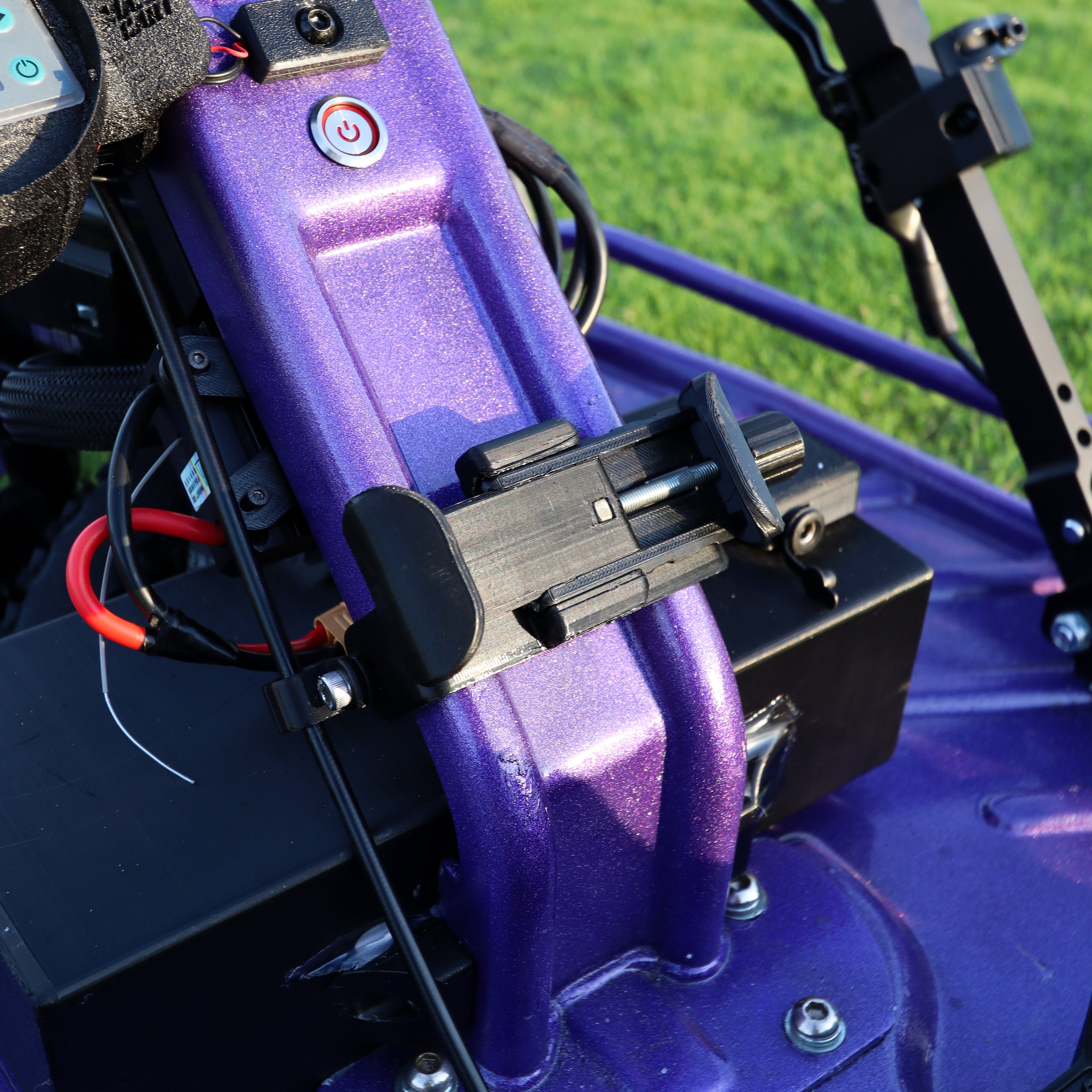 Crazy cart phone mount attachment by Manji Cart.